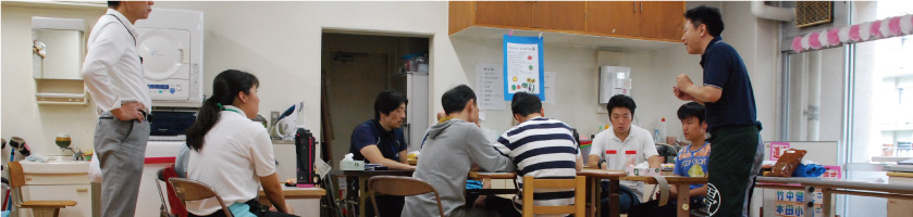 神戸市立盲学校のみなさまと畳についてのお話を。